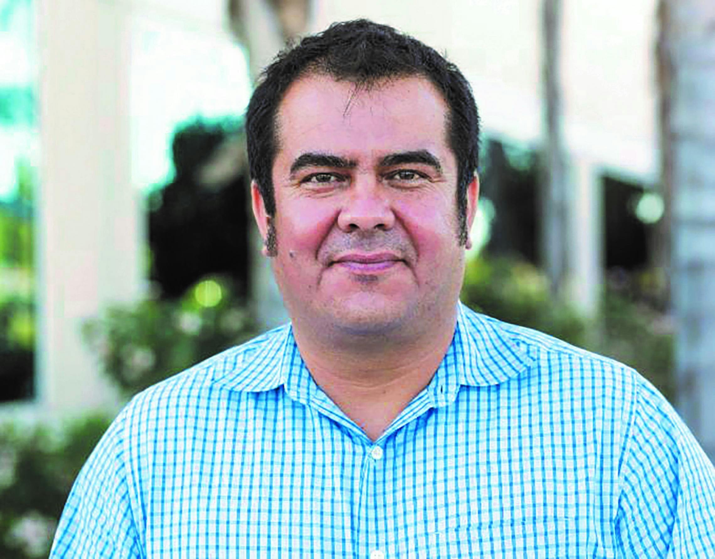 Dr. Adrian Arancibia