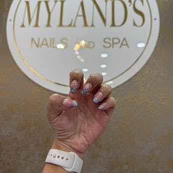 MyLands Nails and Spa