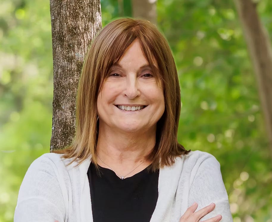 <p>Julie Kerton - House 107</p>