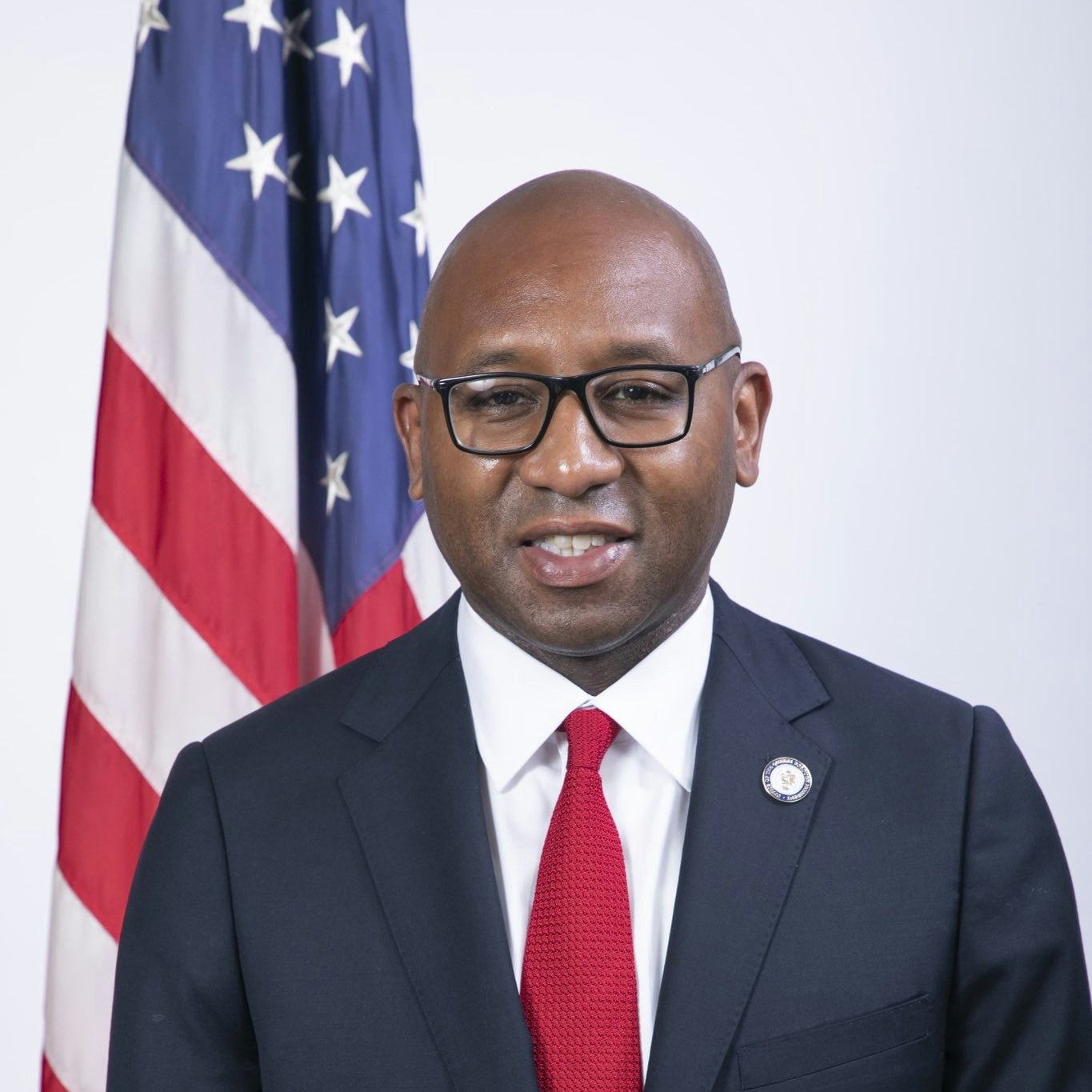 Donovan Richards Jr. Donovan Richards Jr.