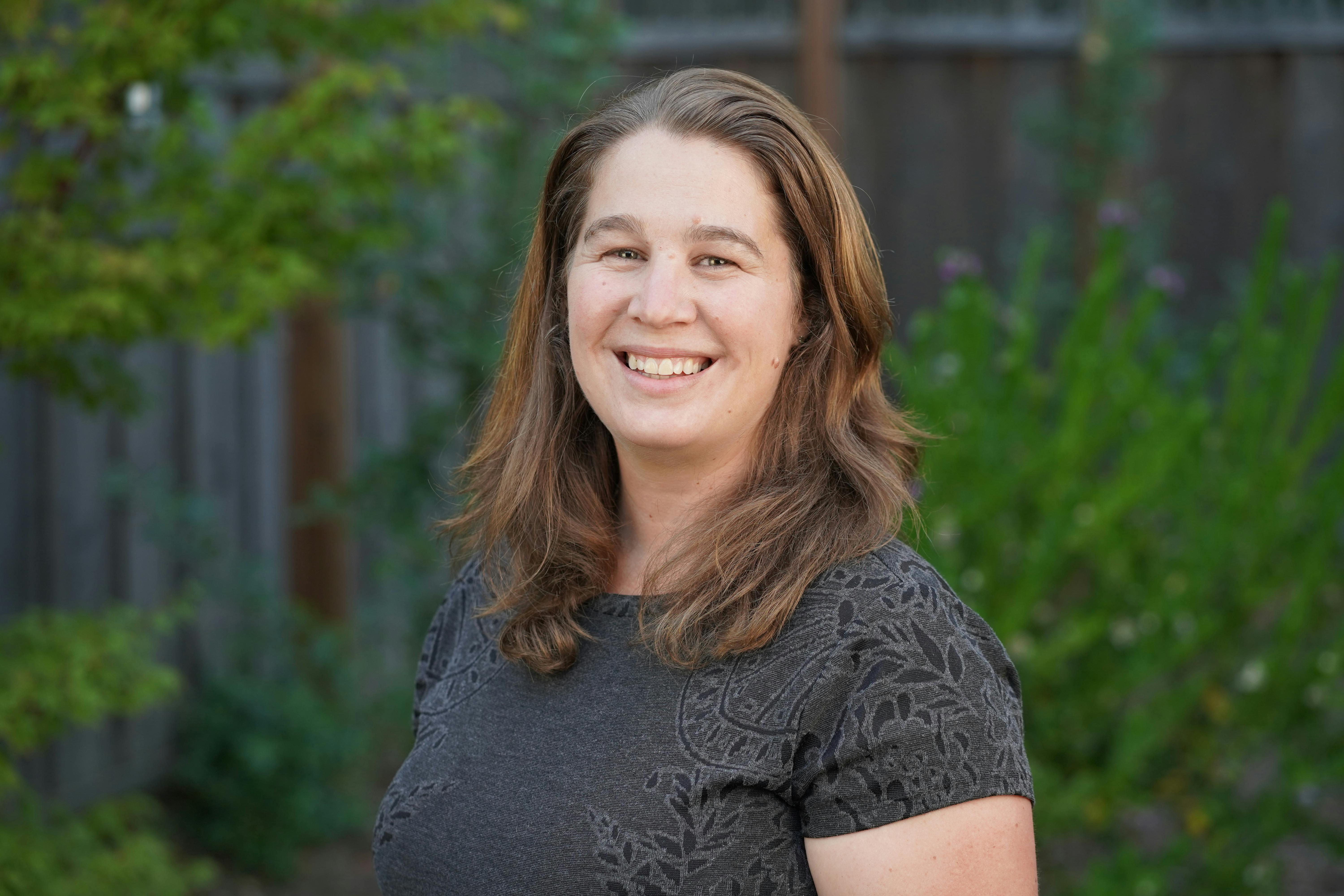 <p>Lindsay Green<br><br><sup>Longtime Duveneck volunteer</sup></p>