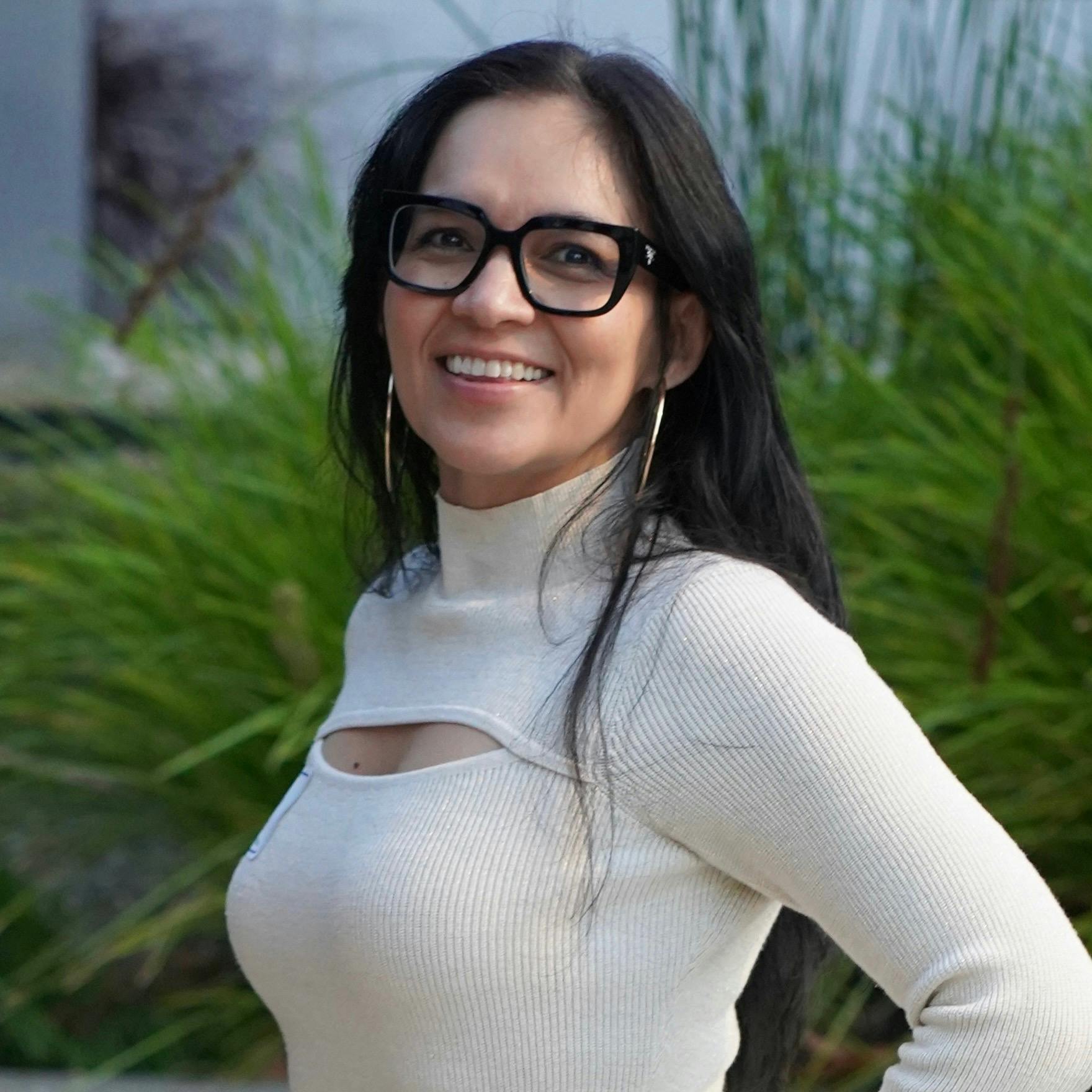Portrait of Nallely Gomez Jimenez smiling