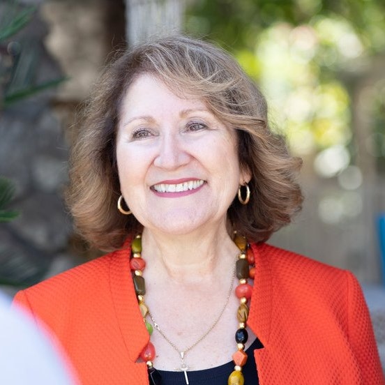 Eloise Gómez Reyes Eloise Gómez Reyes