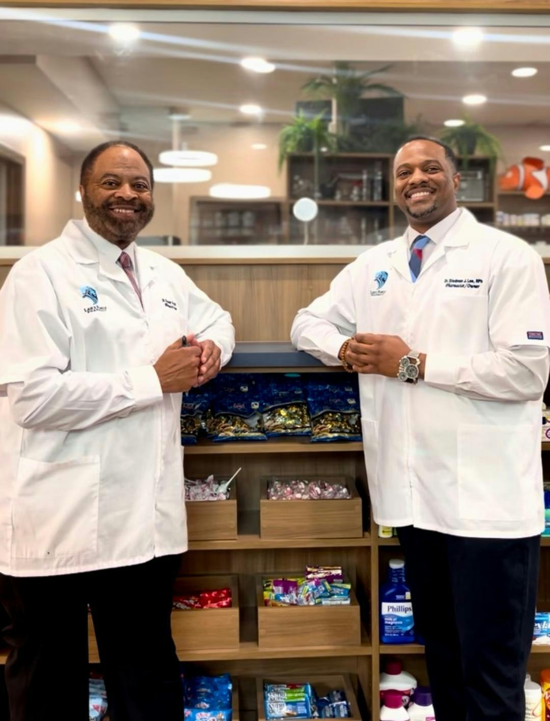 LEE'S FAMILY PHARMACY