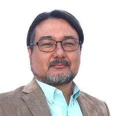 <p>Daniel Russell</p>