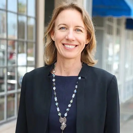 <p>Sen. Catherine Blakespear</p>