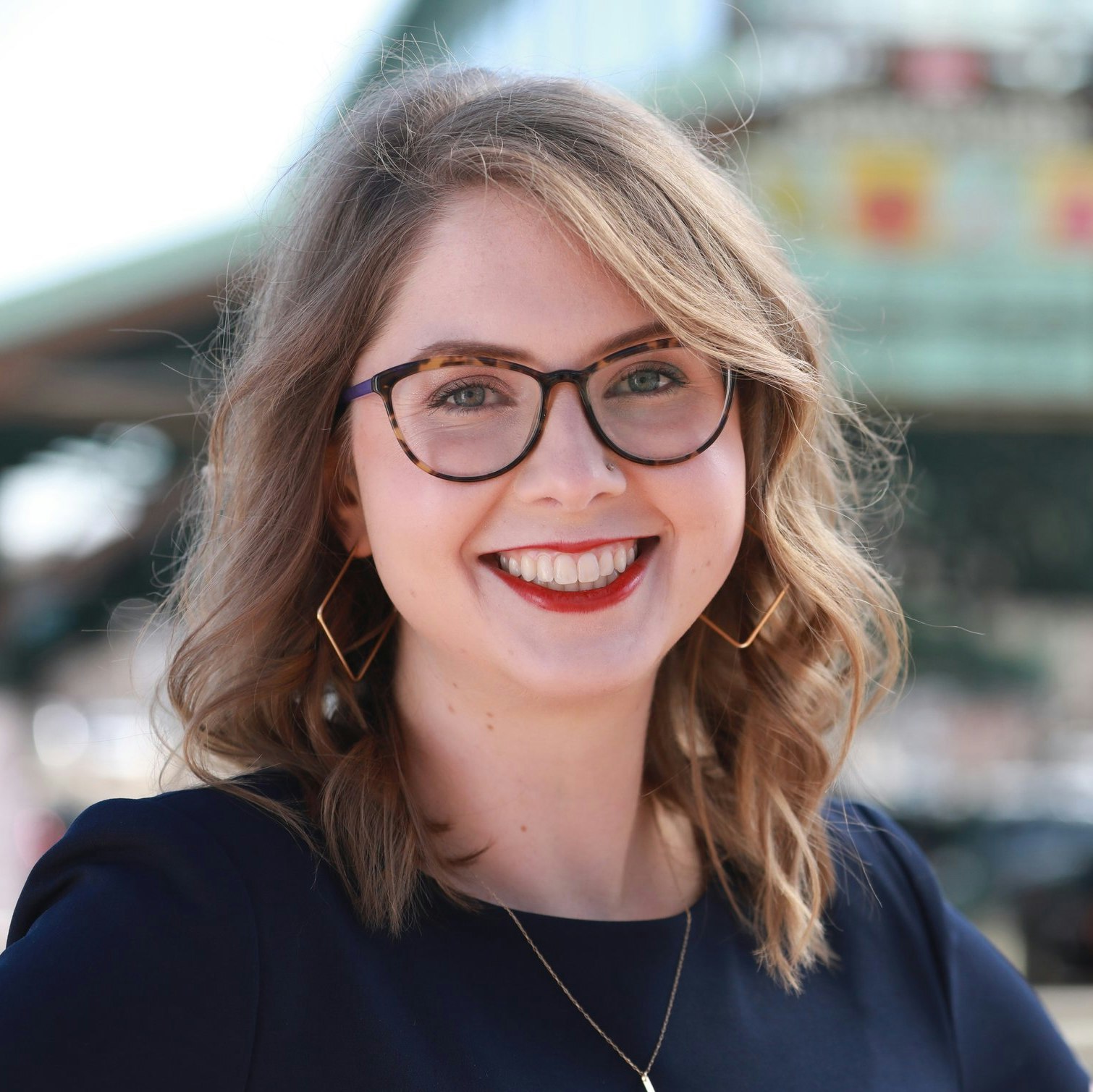 Lindsay Vaughn* Lindsay Vaughn*