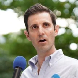 Chris DeLuzio Chris DeLuzio