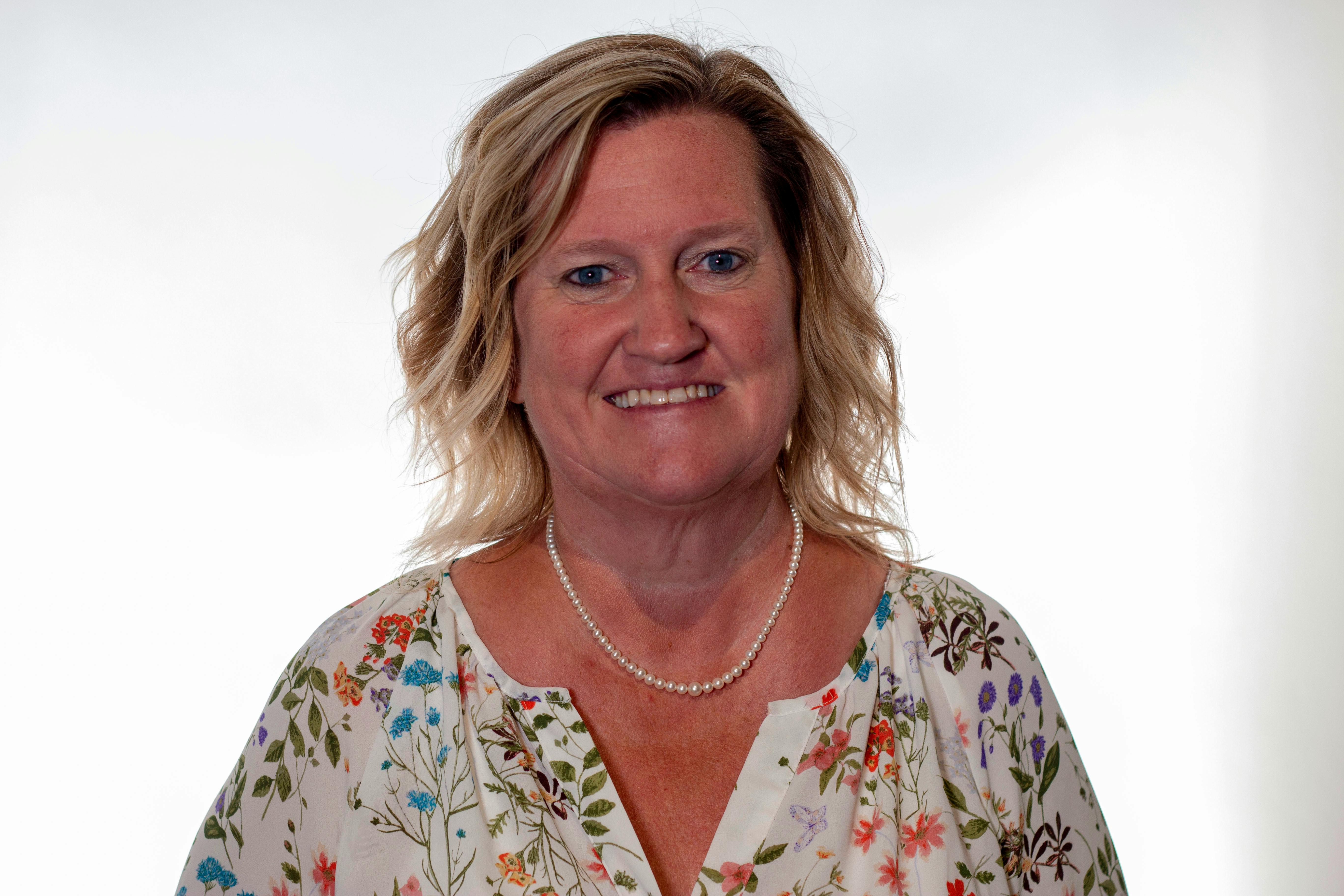 <p>Tracy McKelvey</p>