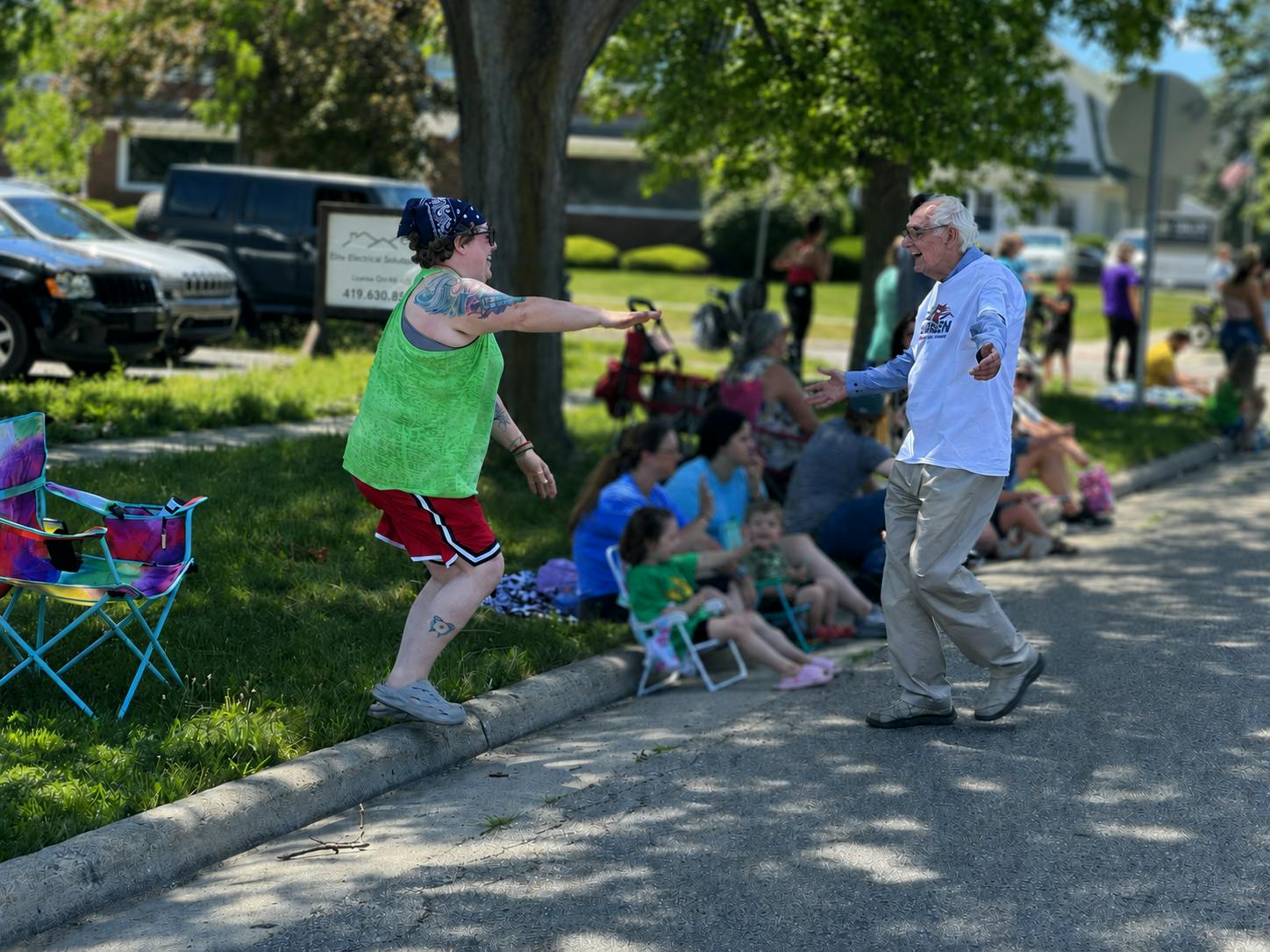 Dave Swanson greeting constituents