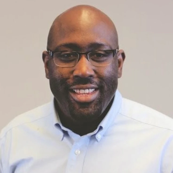 <p>Marlon Marshall</p>