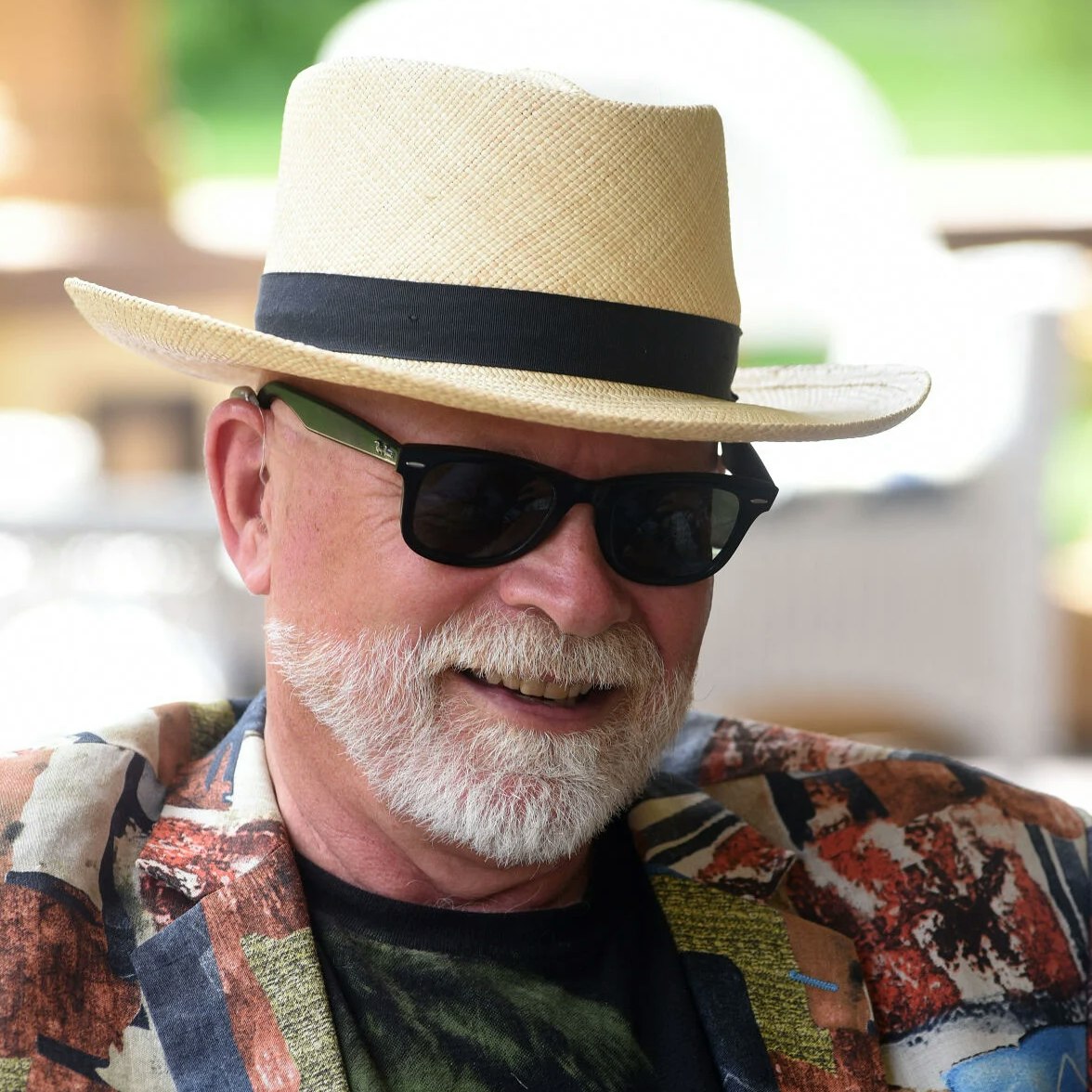 <p><span style="color: var(--color-text); text-decoration-color: var(--color-text);">Bob Stannard</span></p>