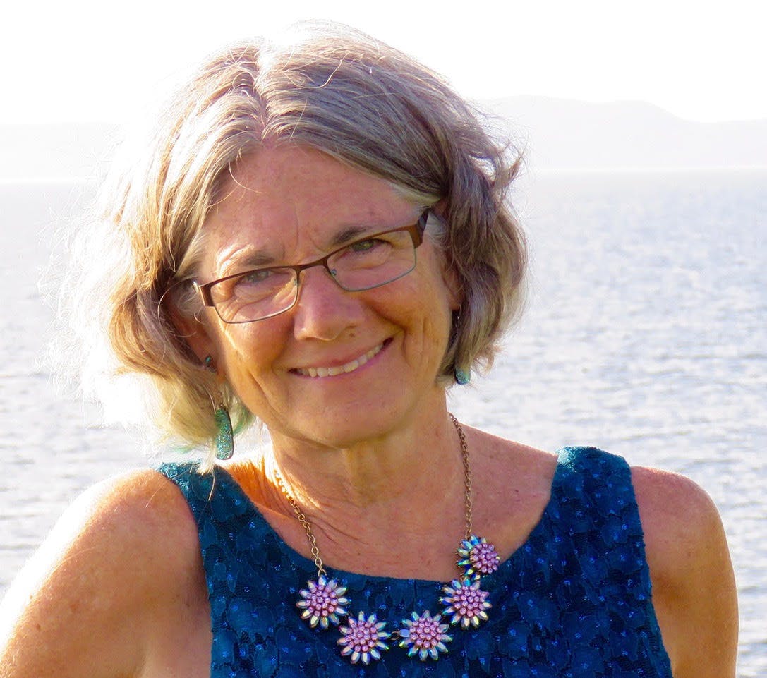 <p><span style="color: var(--color-text); text-decoration-color: var(--color-text);">Megan Humphrey</span></p>