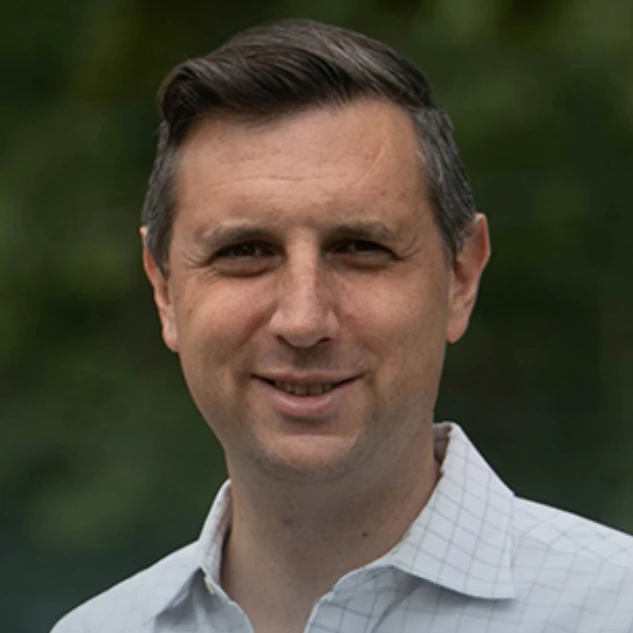 Seth Magaziner Seth Magaziner