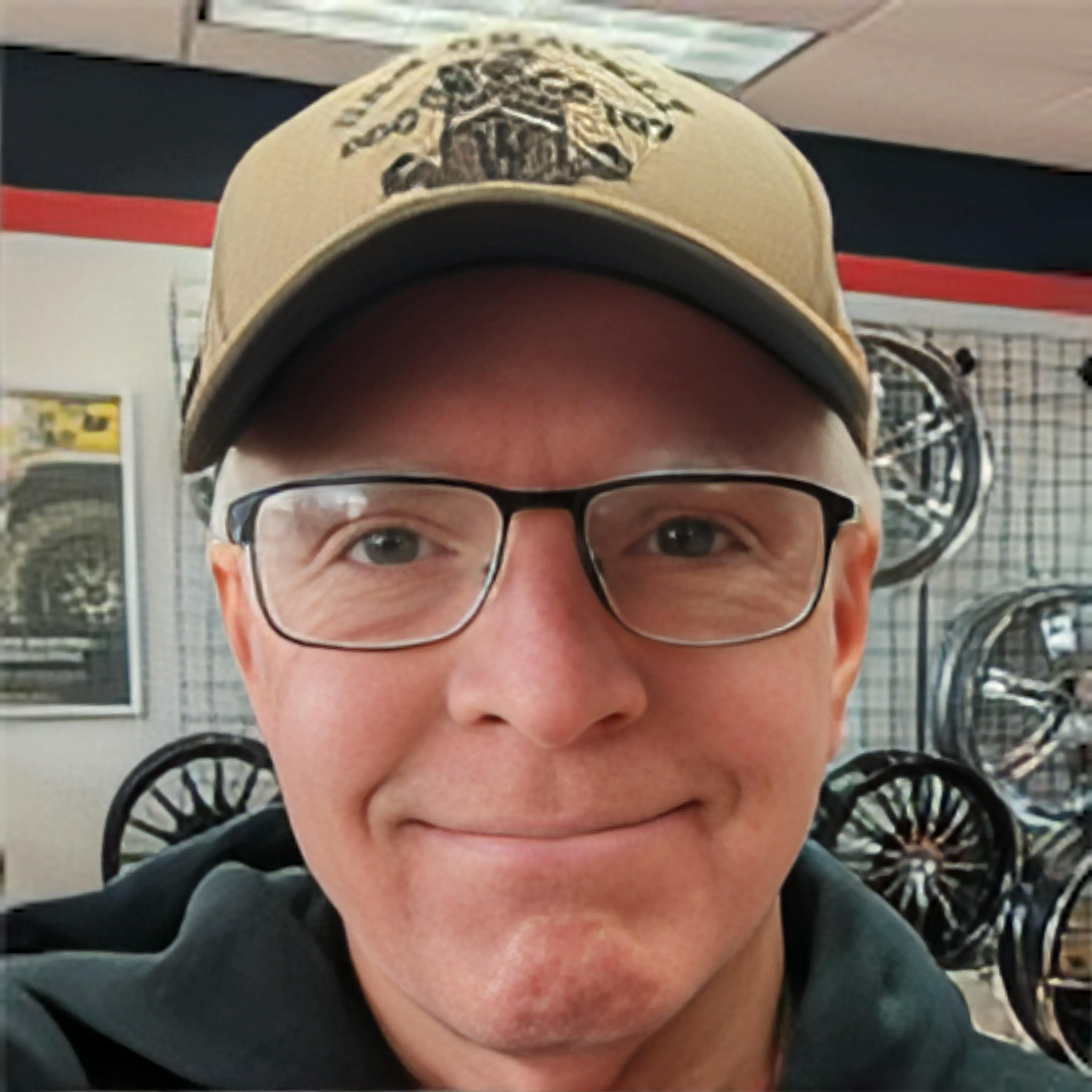 <p>Brad Mcdonald</p>