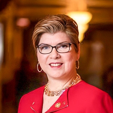 Nellie Pou Nellie Pou