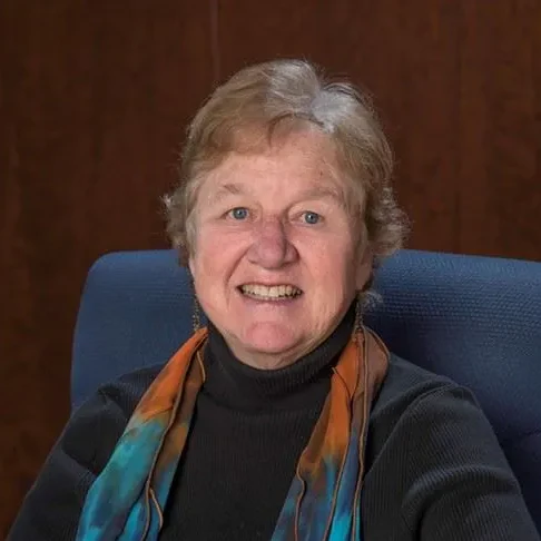 Tess Albin-Smith Tess Albin-Smith