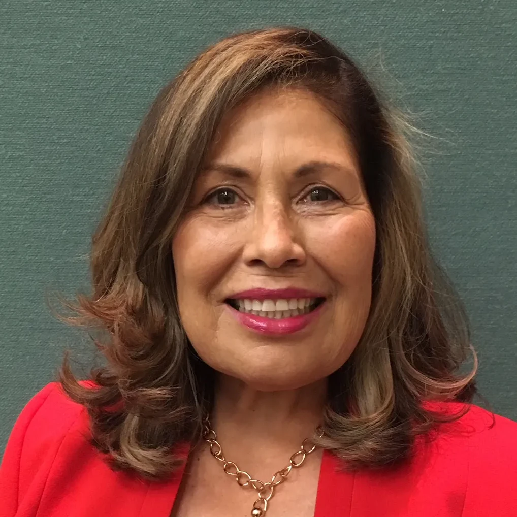 Laura Hernandez Laura Hernandez