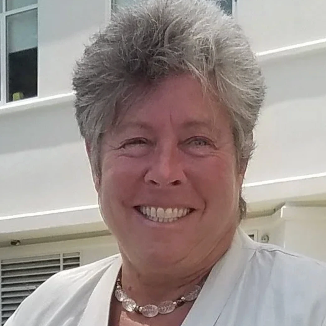 Lynne Eckardt Lynne Eckardt