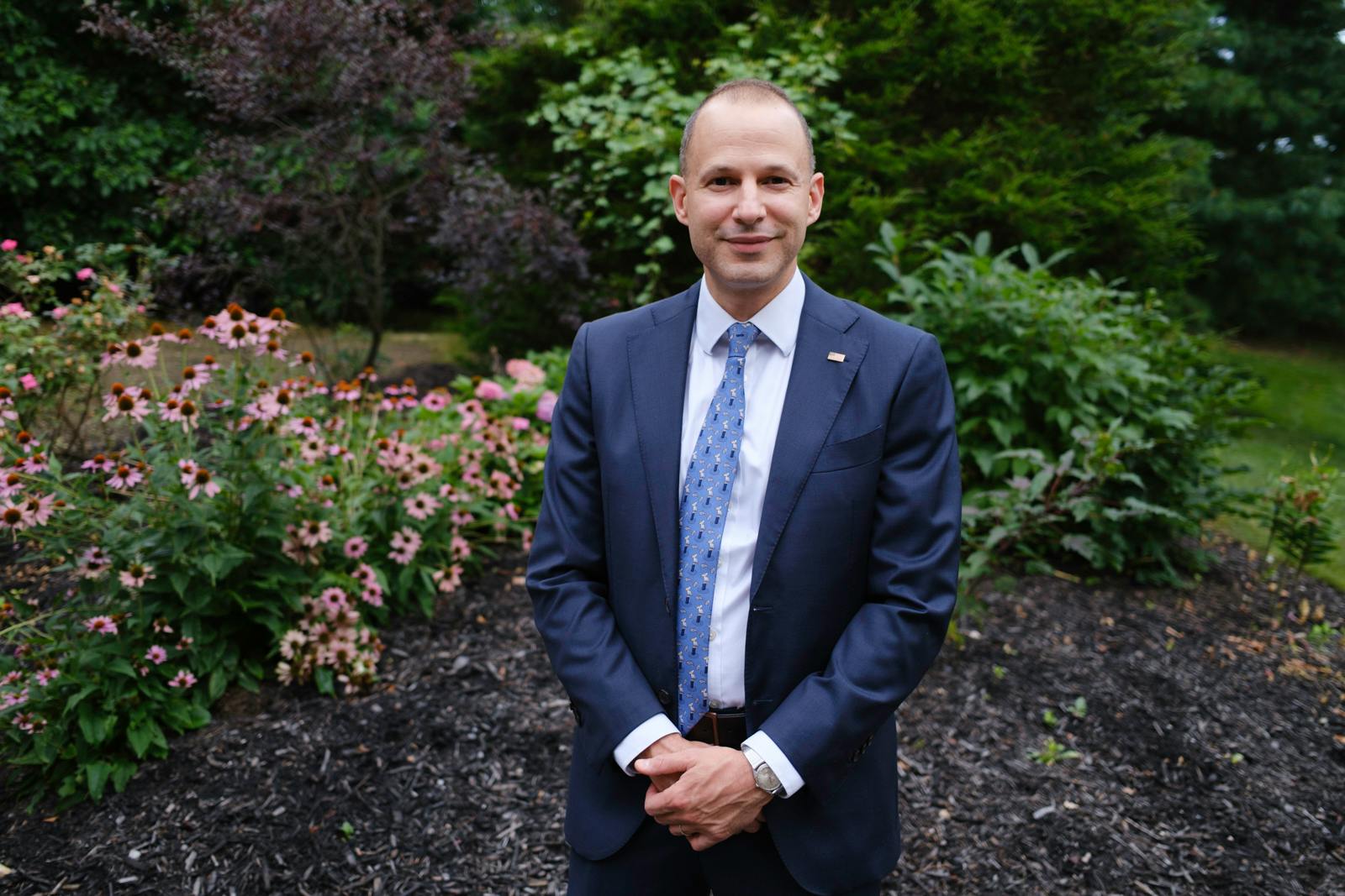 <p>Jon Estreich is fighting for honest government for Long Island families.</p>