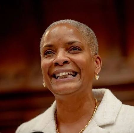 Stephanie Thomas