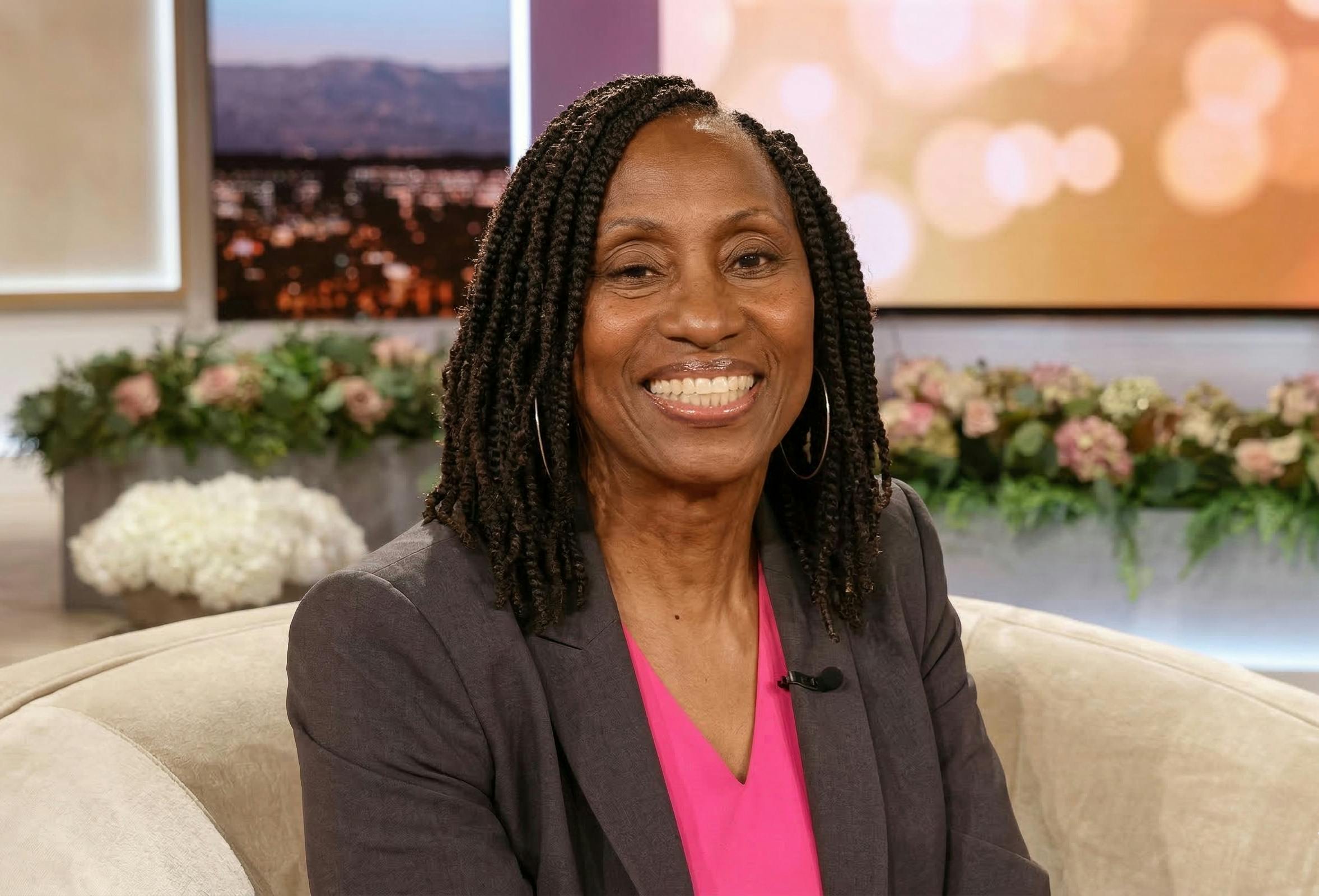 <p>dr. theresa price</p><p>founder &amp; ceo, national college resources foundation</p>