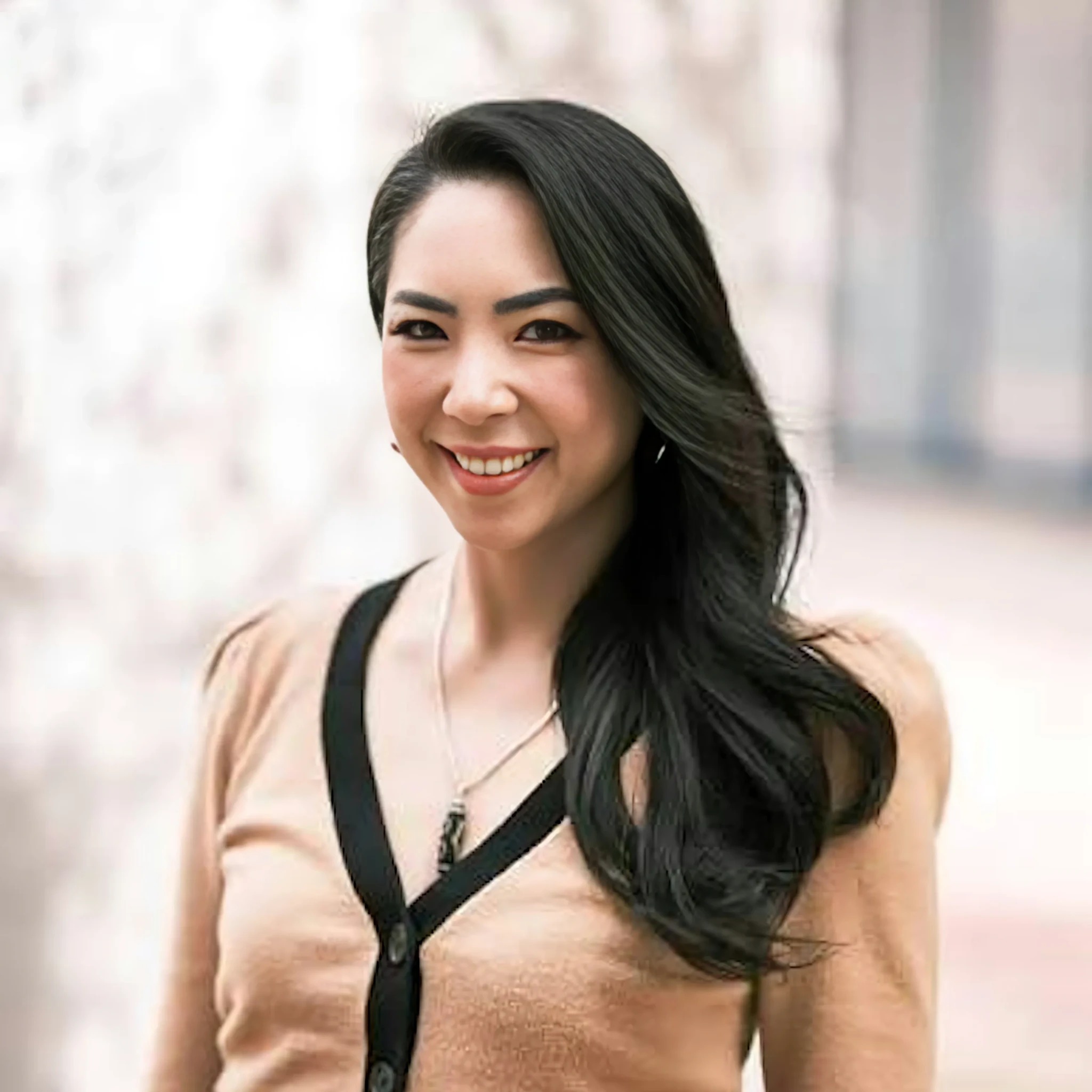 Mimi Luong Mimi Luong