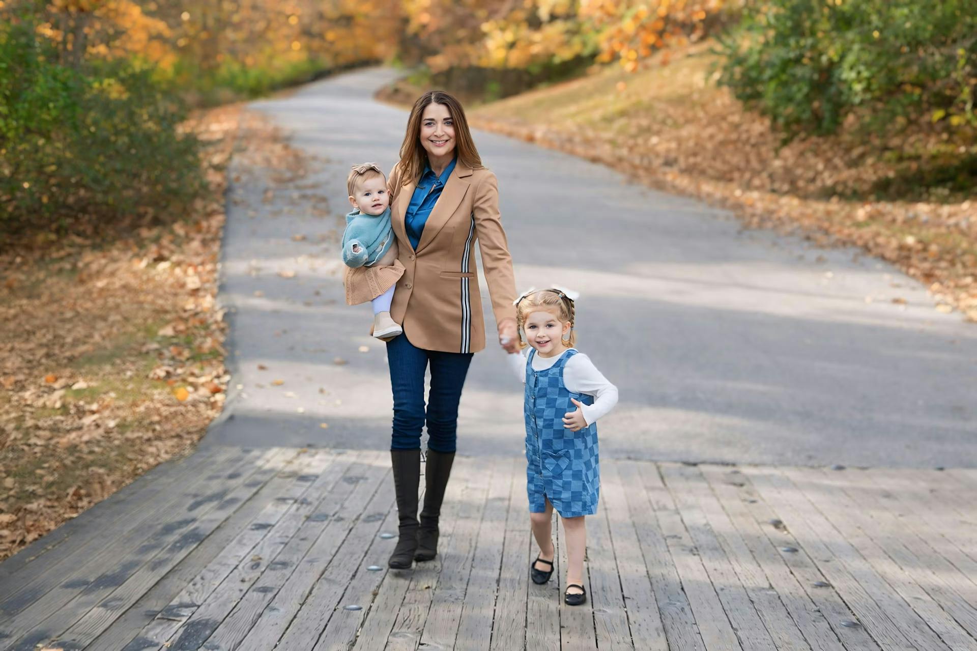 Photo of Joan with her granddaughters