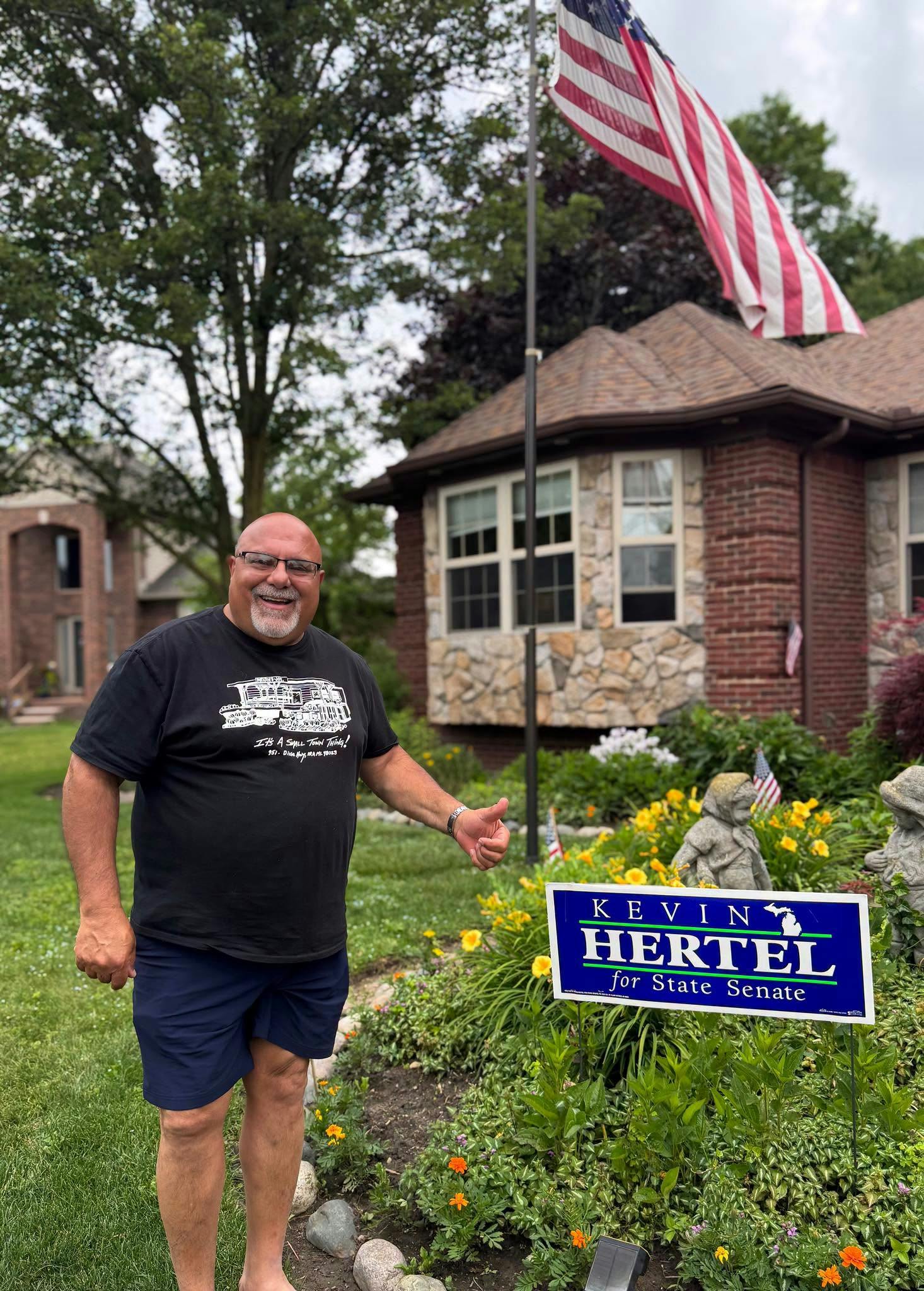 Hertel Yard Signs Are In!