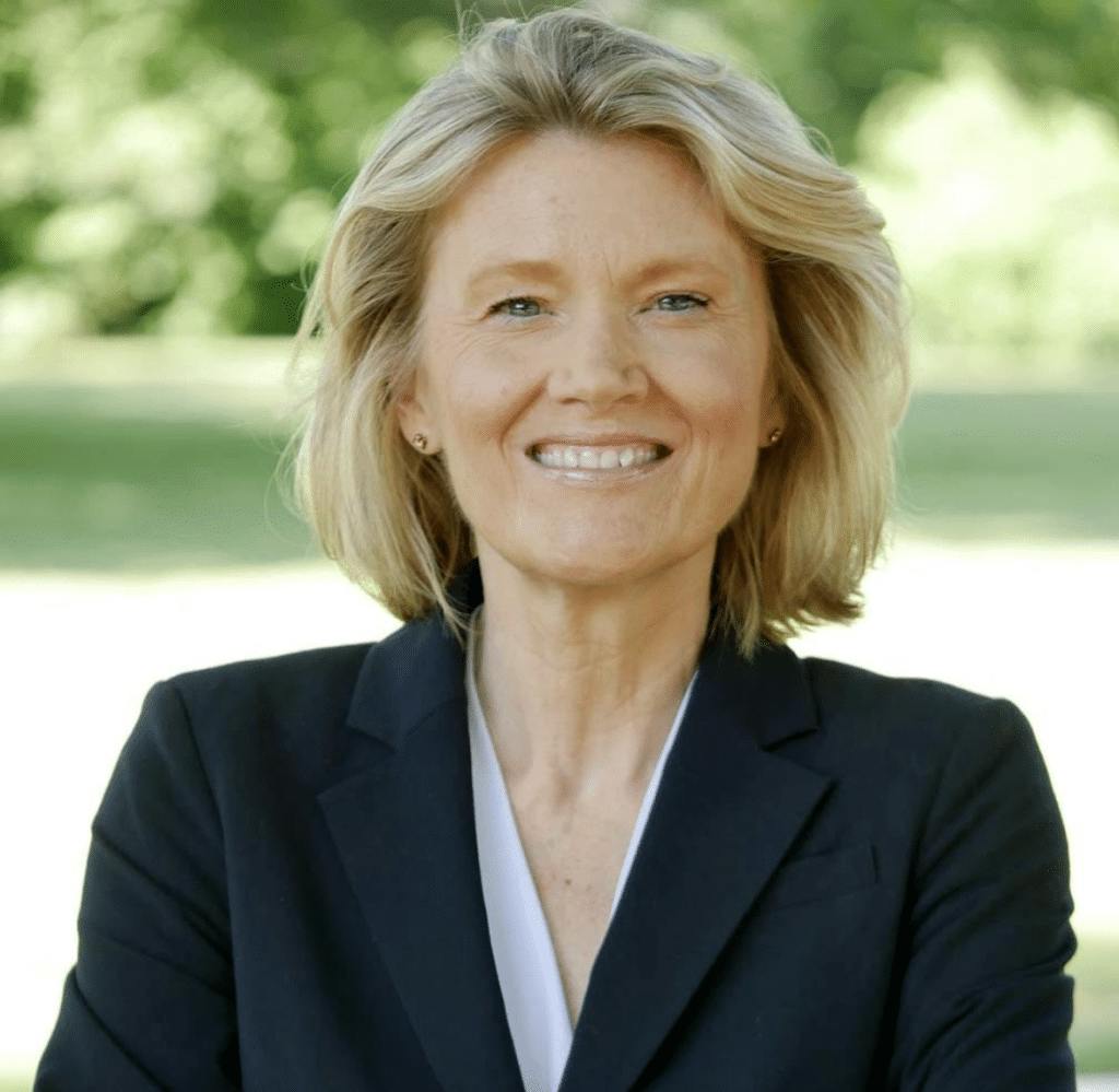 Mara Dolan