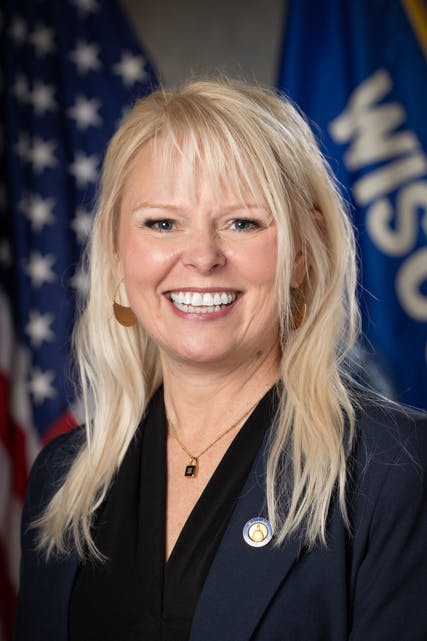 <p><span style="color: var(--color-text-accent-secondary); text-decoration-color: var(--color-text-accent-secondary);">Sarah Keyeski</span></p>