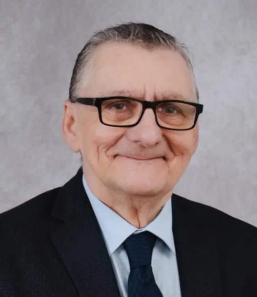 <p><span style="color: var(--color-text-accent-secondary); text-decoration-color: var(--color-text-accent-secondary);">Robert LaFave</span></p>