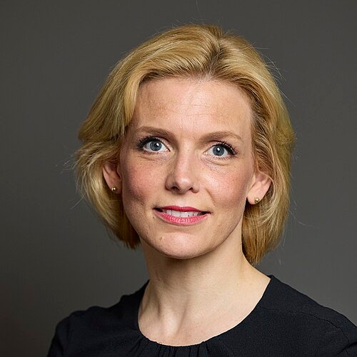 Samantha Niblett Samantha Niblett