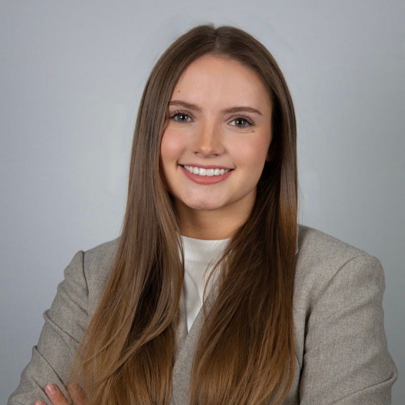 <p>Lindsey Smith</p>