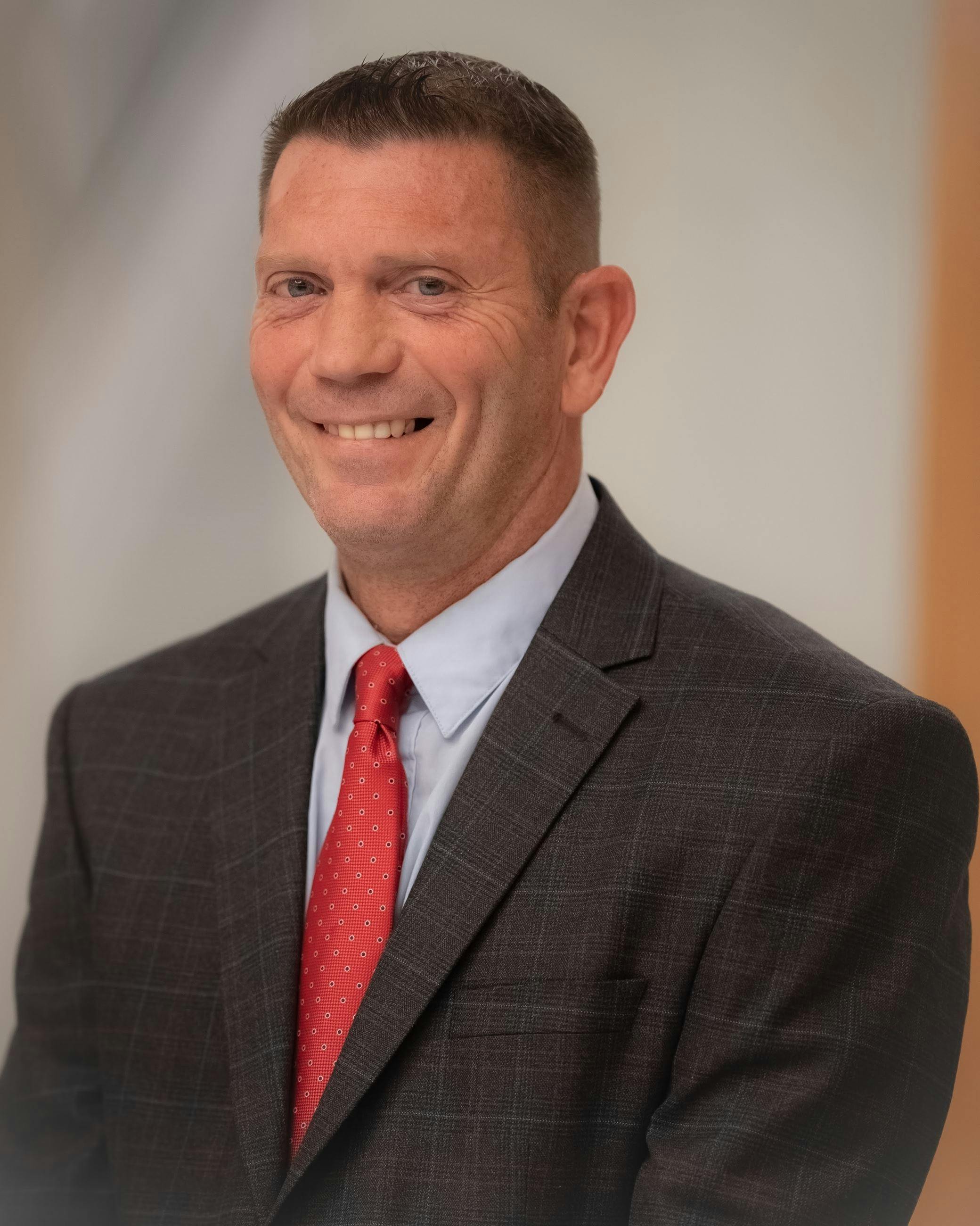 Councillor Chris Simonelli headshot