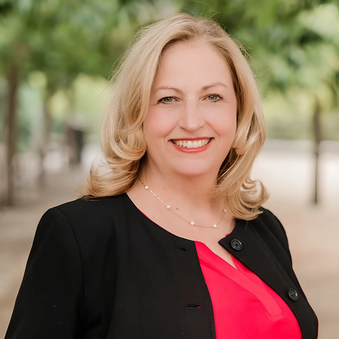 Commissioner-Elect Sonya Fischer Commissioner-Elect Sonya Fischer