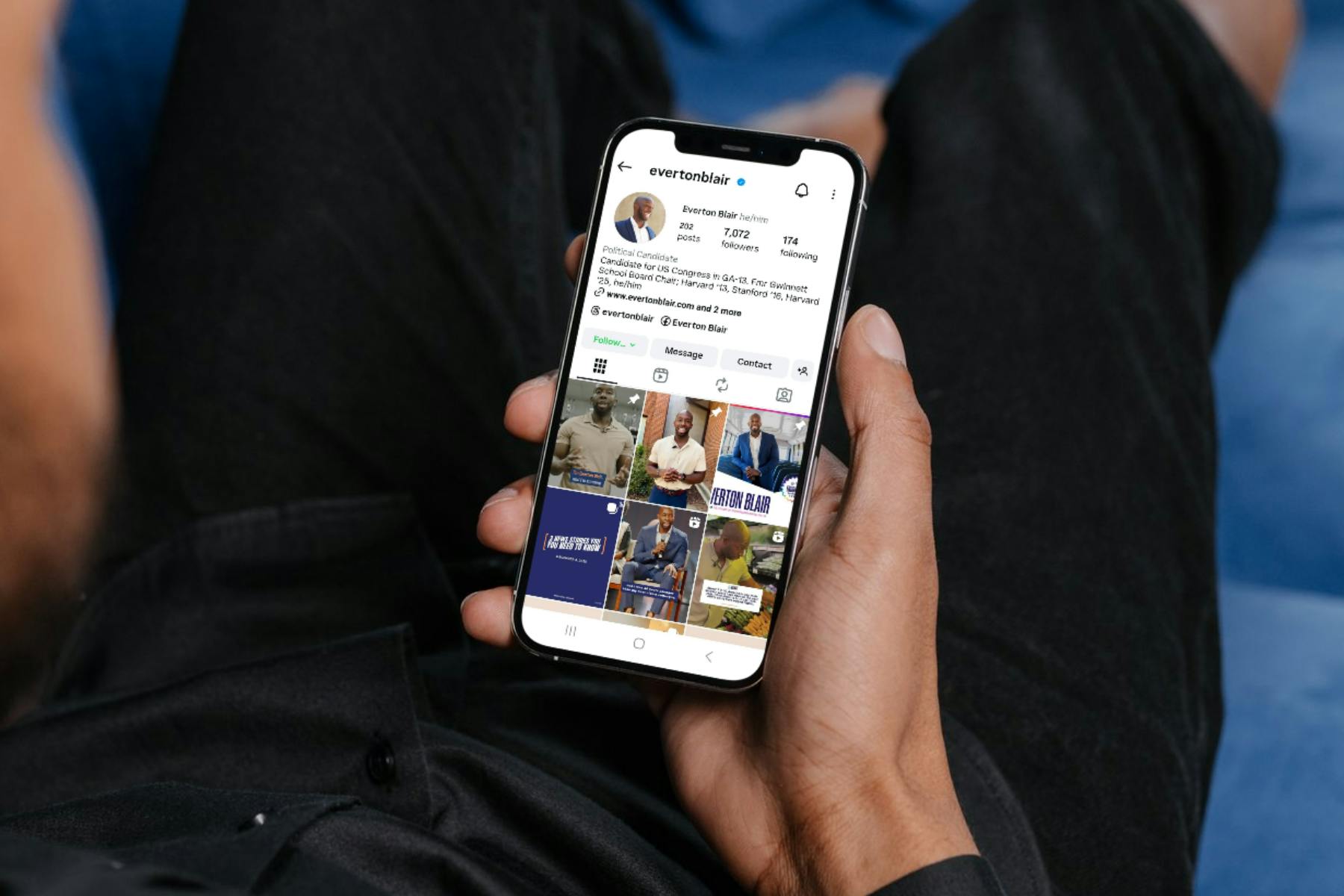 Everton Blair Social Media