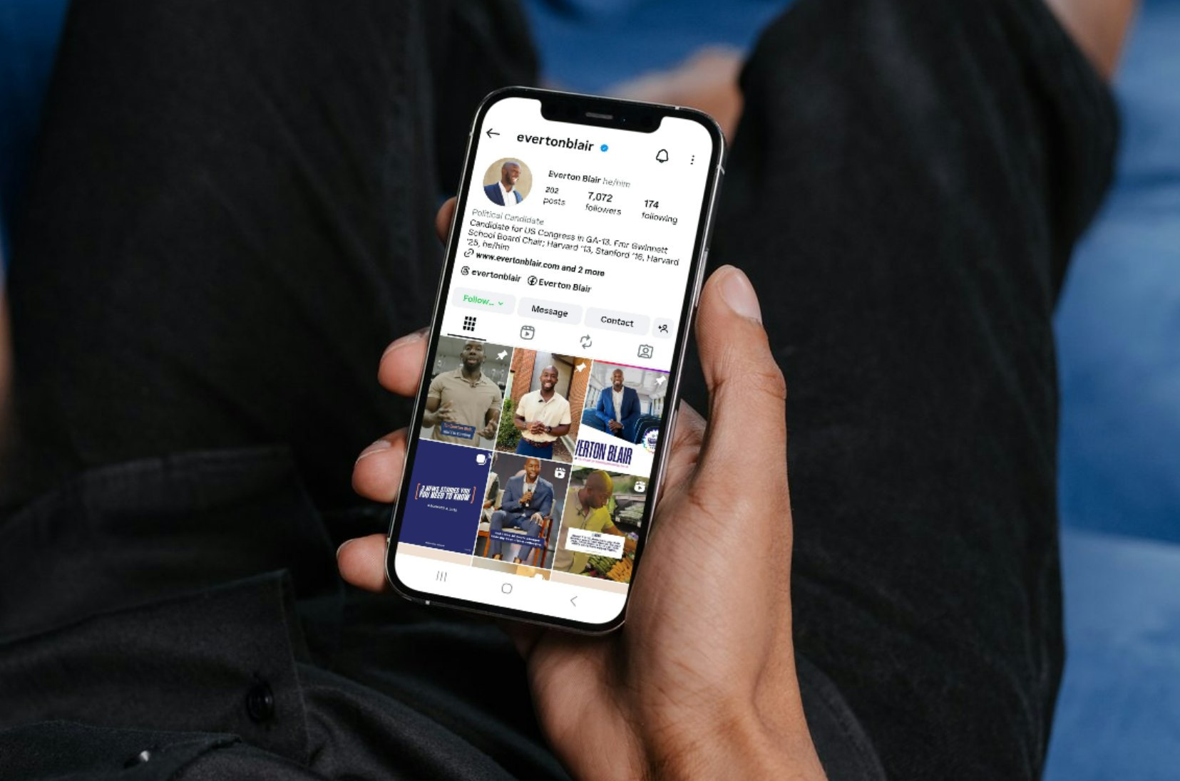 Everton Blair Social Media