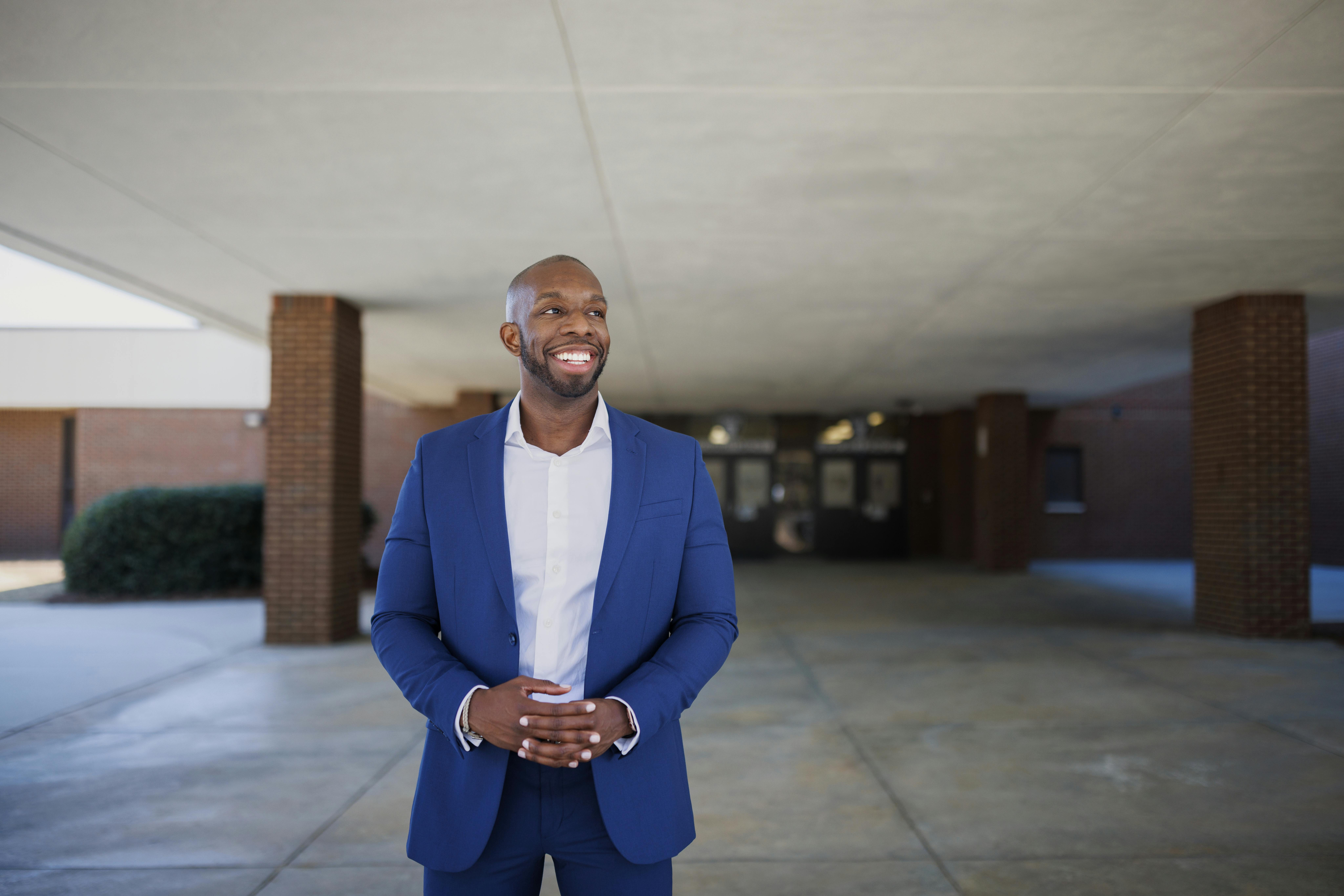 Everton Blair - Headshot - 02