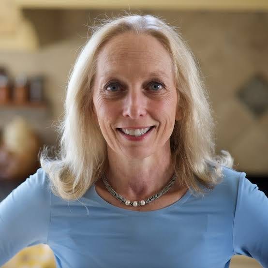 Mary Gay Scanlon