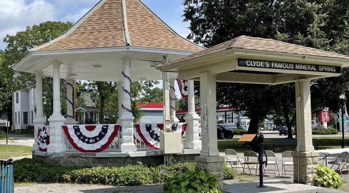 <p>Town of Galen</p>