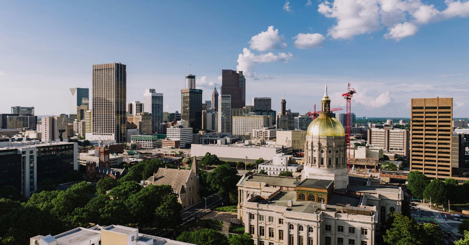 Atlanta skyline with view of Georgia state Capitol building