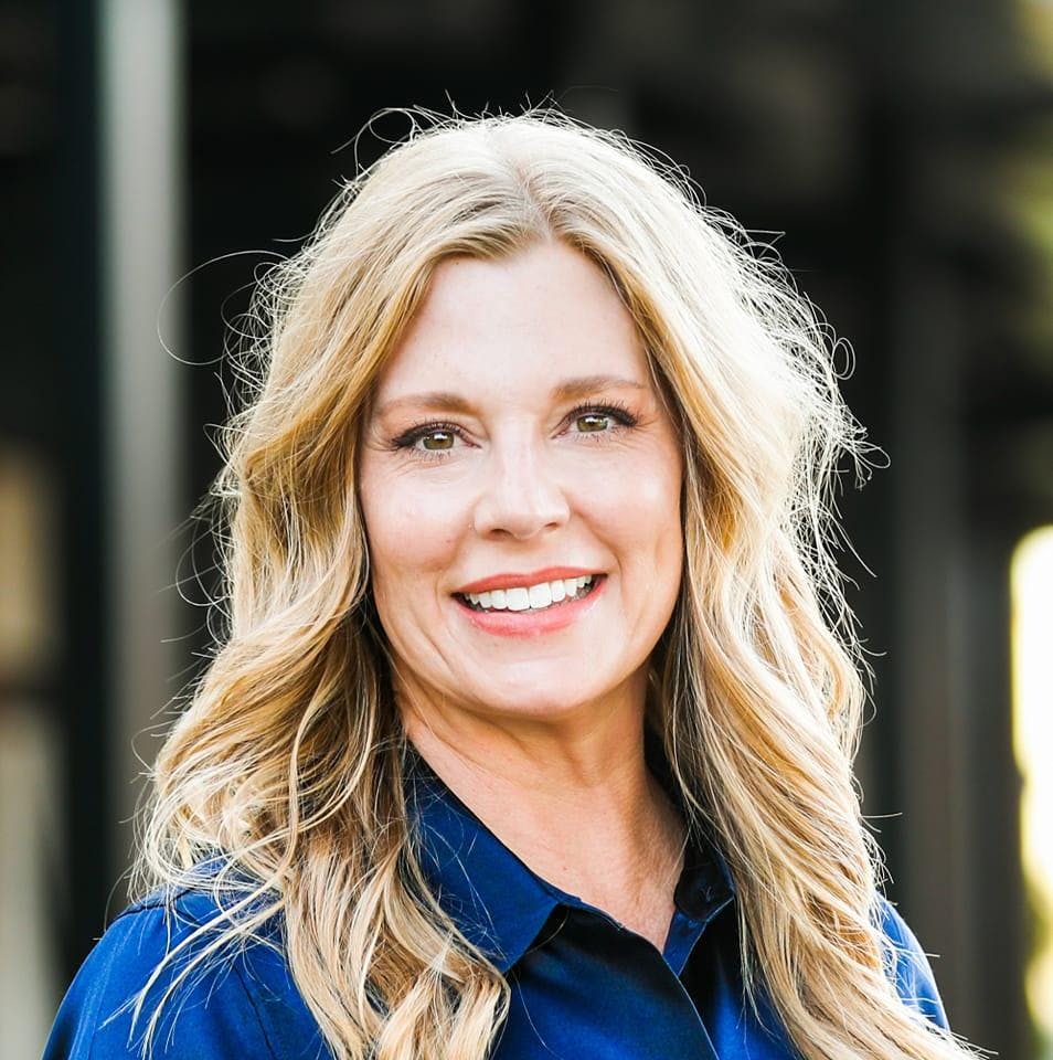 <p><span style="color: var(--color-text-accent-secondary); text-decoration-color: var(--color-text-accent-secondary)">Erin Brewer</span></p>