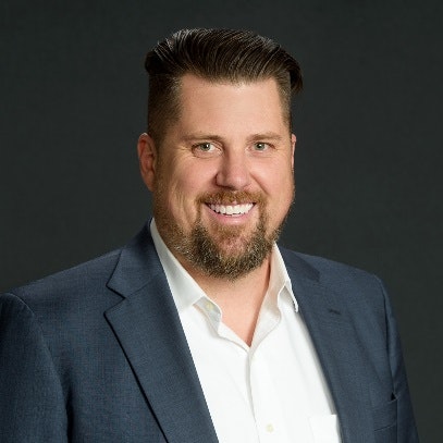 <p><span style="color: var(--color-text-accent-primary)">Mikhael “Mik” Škvarla</span></p>