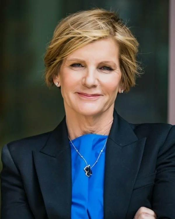 Susie Lee