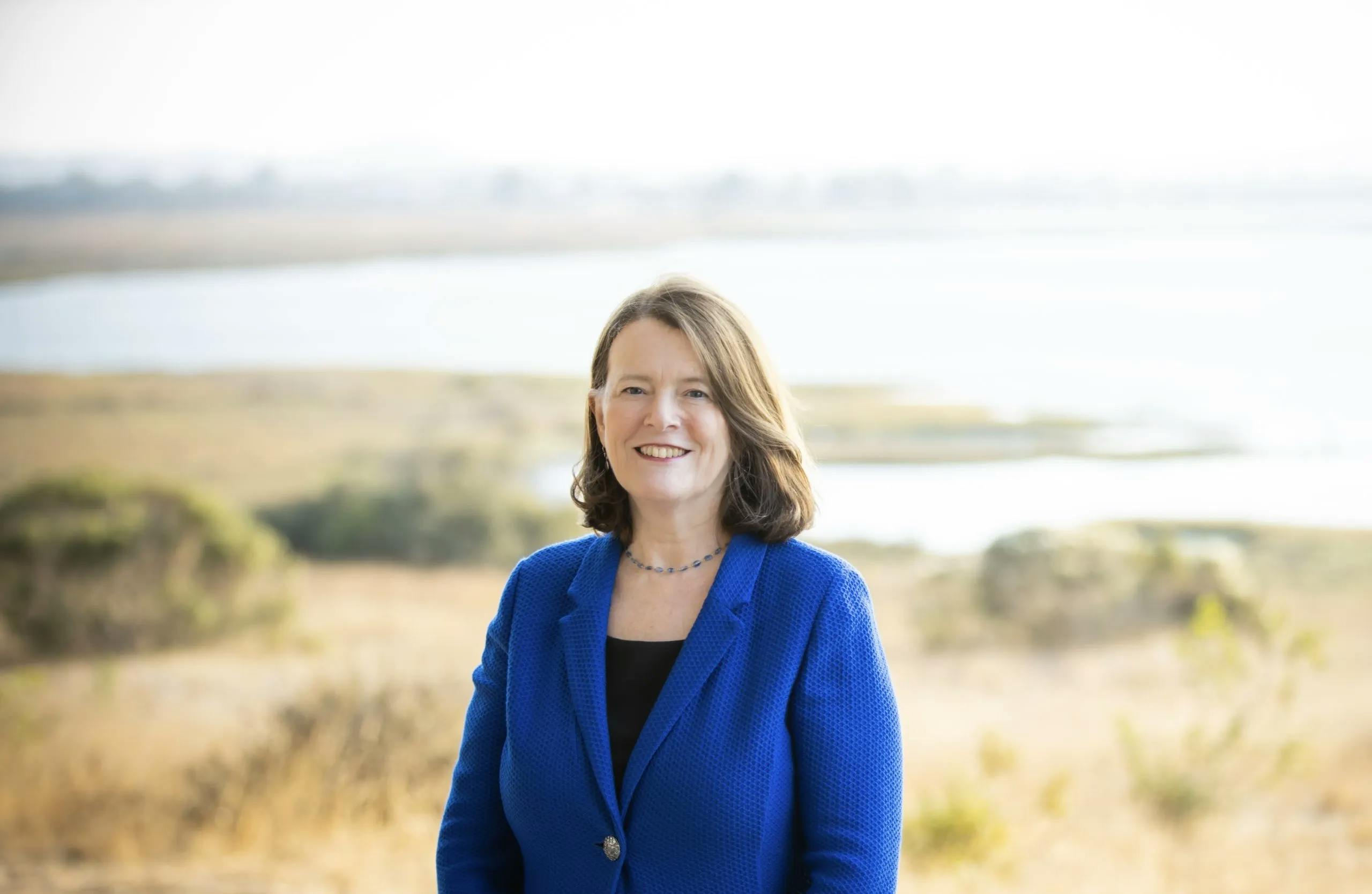 Elizabeth Echols
