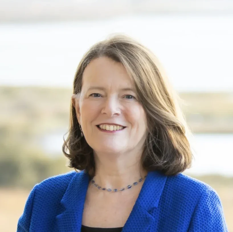 Elizabeth Echols Elizabeth Echols