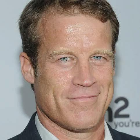 Mark Valley