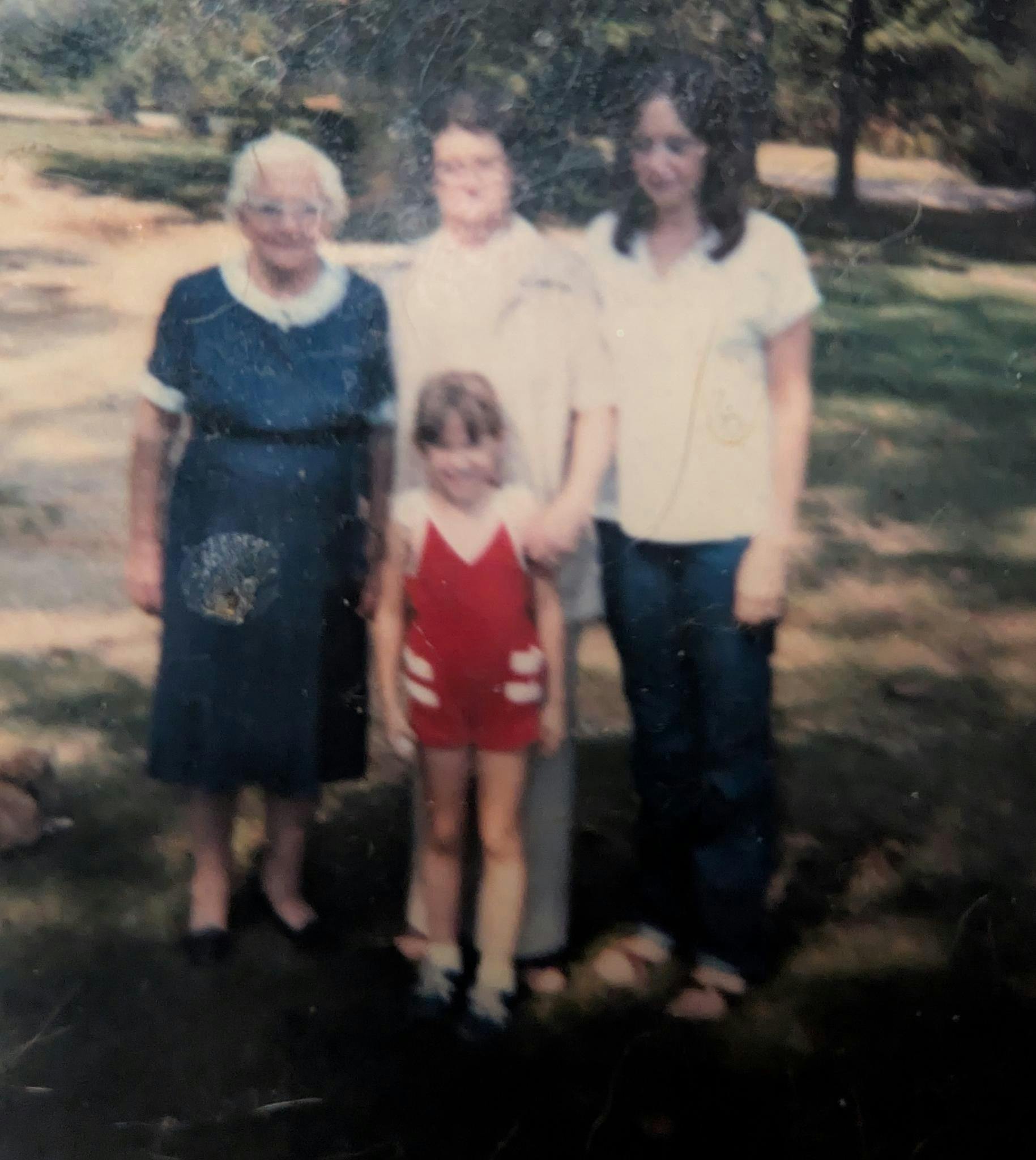 family picture, 4 generations of bouknights