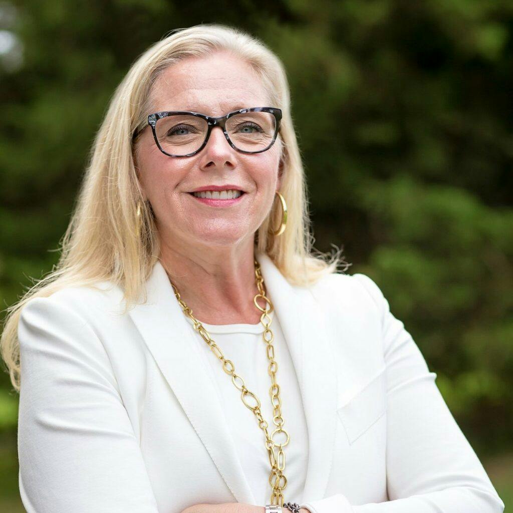 Shannon Taylor (VA-01)